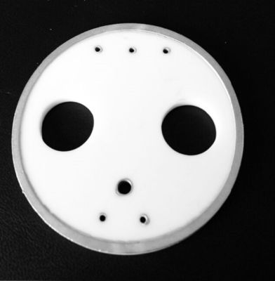 Résistance à la flexion de 55 Kpsi 60 Kpsi Isolation électrique élevée Pièces céramiques personnalisées pour les exigences du client